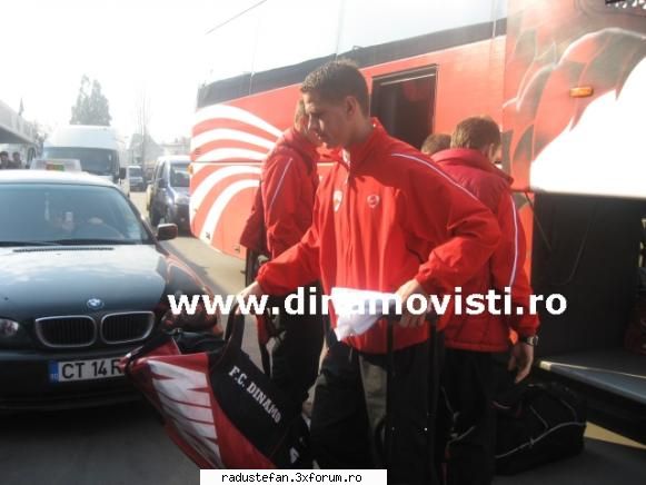 nush cei cu el de joak asha de slab acum..k a mai fost la dinamo in perioada knd juca shi barcauan
