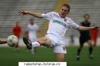 cosmin moti motzi n-am plecat perechea .acum trebuie cel care veni fiti perechea care fost anul